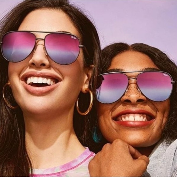 Quay HIGH KEY blk frame/pink fade lenses Sunglasses •NEW• - Picture 1 of 7